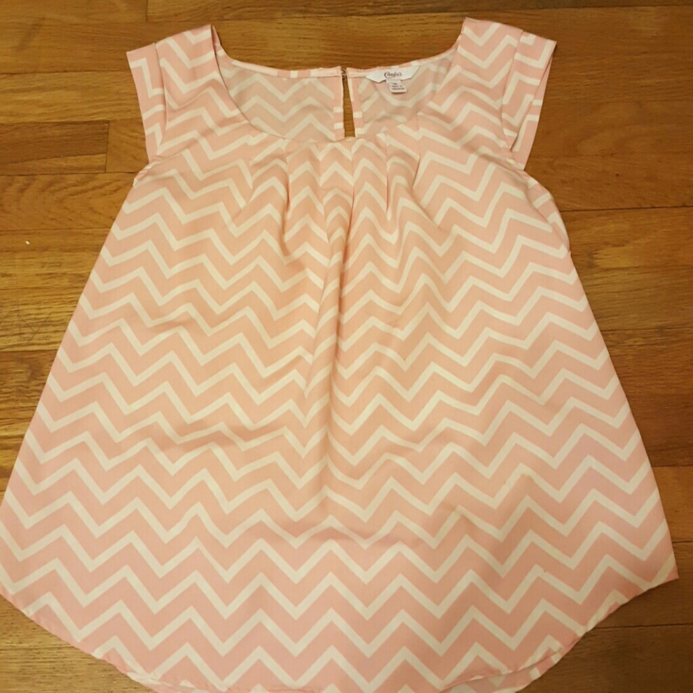 Candie's chevron Top